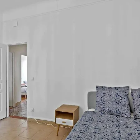 6p 30 Mins To Paris & Cdg Apartment